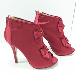 Newport News Satan Red Vintage peep toe Y2K zip heels staletto Booties shoes 8M